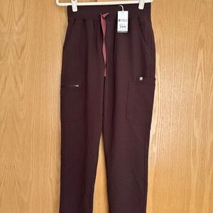 NWT Figs Espresso Yola Scrub Pants